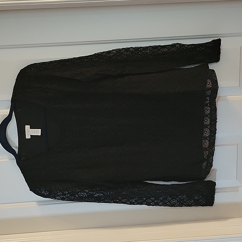 Chicos black lace lined top chico size 1  medium
